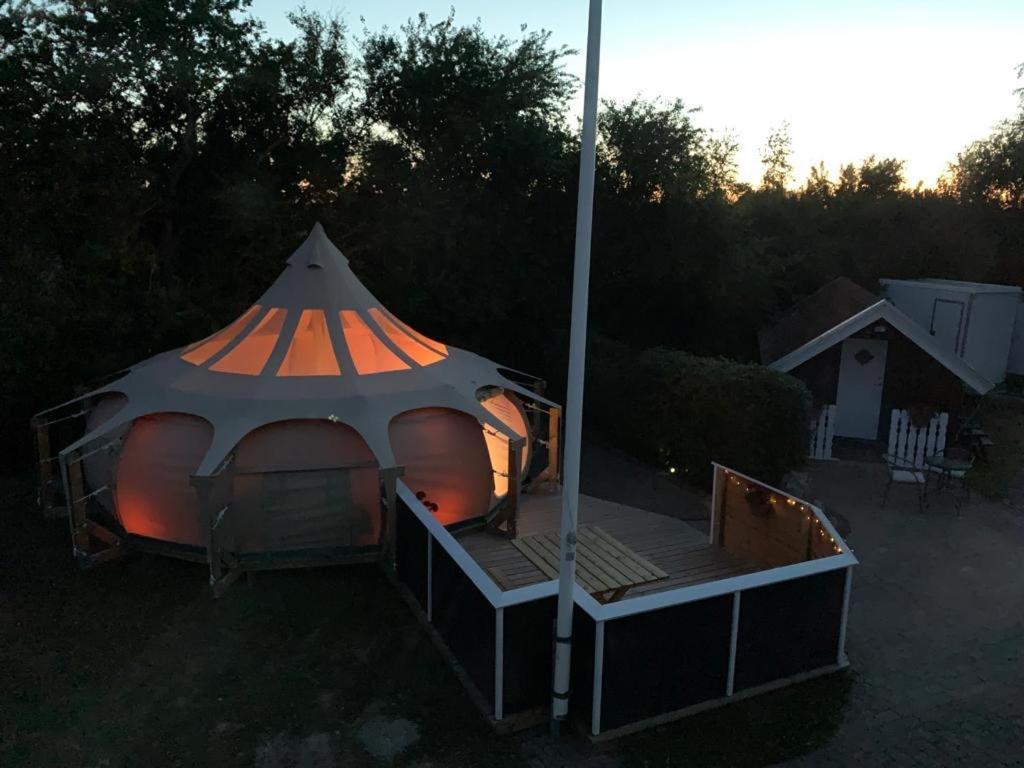 Romantic Luxus Glamping 1 Idestrup ภายนอก รูปภาพ